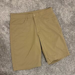 Under Armour Breathable Tan Flat Front Shorts 20”